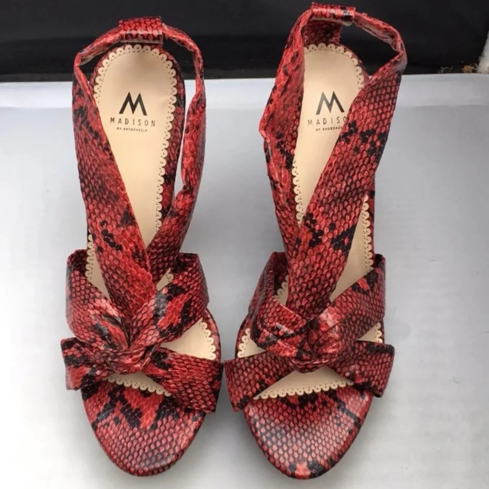 Madison By Shoe Dazzle Snakeskin Sandals - Picture 2 of 11
